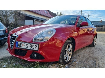 ALFA ROMEO GIULIETTA 2.0 JTDM-2 Distinctive TCT