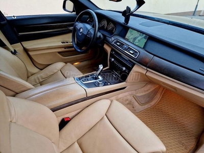 BMW 730d (Automata)