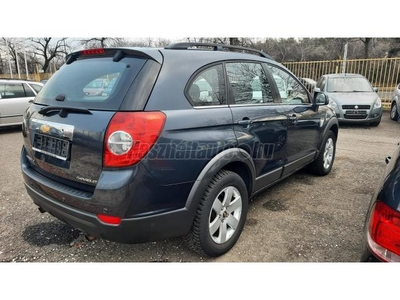 CHEVROLET CAPTIVA 2.4 LT Medium (Automata) (7 személyes ) FÉLBŐR.TEMPOMAT.PDC.DIGITKLÍMA.4X4