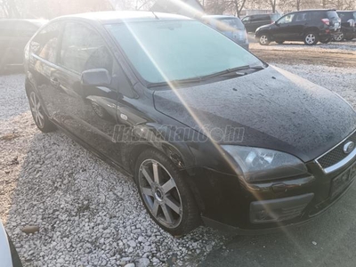 FORD FOCUS 1.6 Collection