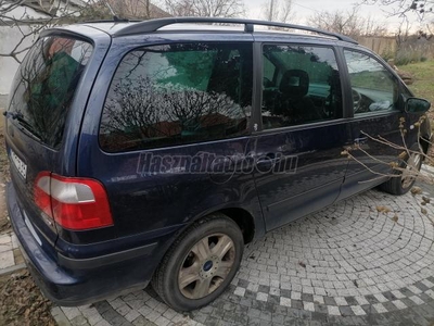 FORD GALAXY 1.9 TDI Ghia [6 személy]