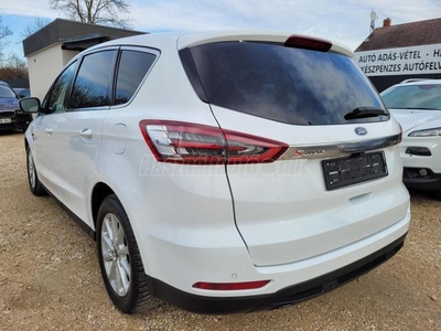 FORD S-MAX 2.0 TDCi Titanium [7 személy] AUTOMATA. NAVI. TOL.KAMERA. ÜL.FÜT. KEYLESS GO