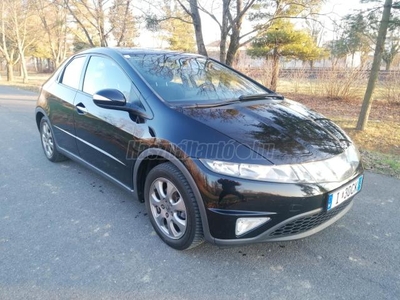 HONDA CIVIC 1.4 Sport Rendszeresen karbantartott szervizkönyves 162.035km!!!