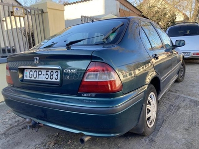 HONDA CIVIC 1.5i VTEC LS ABS+SRS+Klima