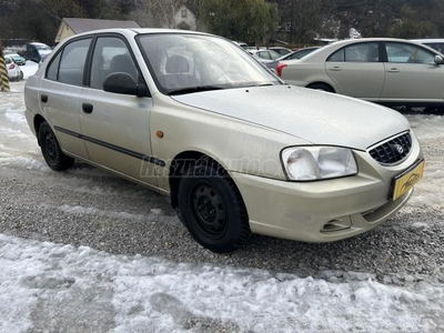 HYUNDAI ACCENT 1.5 CRDi LS Servo DAB