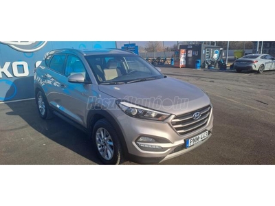 HYUNDAI TUCSON 1.6 GDi Premium 1 tulaj