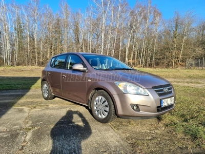 KIA CEE'D 1.6 CRDi EX FRISS MŰSZAKI. MAGÁNSZEMÉLYTŐL. MAGYARORSZÁGI (2 TULAJDONOS!)