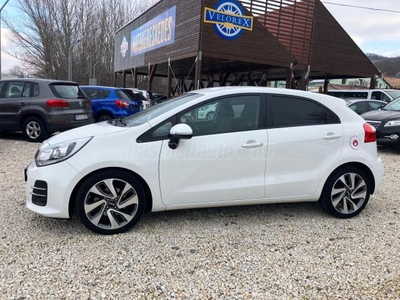 KIA RIO 1.4 CRDi EX EXTRÁS-NAVI-TOLATÓKAMERA-KIA ALU