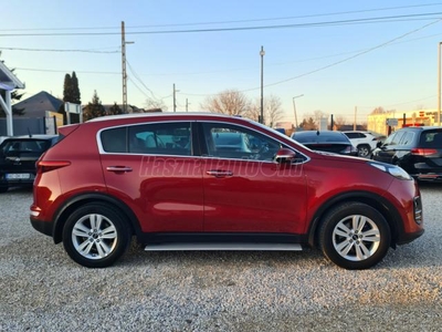 KIA SPORTAGE 1.7 CRDi EX Limited Mo.-i-4xÜ.+korm.fűtés-Sávtartó-Tempomat-Navi-T.kamera-V.horog-Sz.könyv-EU6