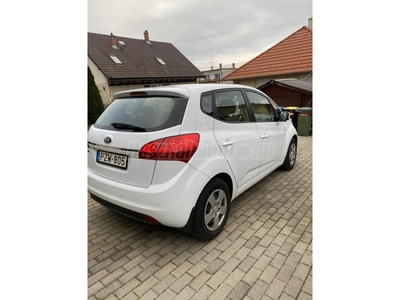 KIA VENGA 1.6 CVVT Navi