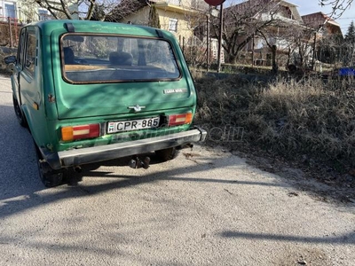 LADA NIVA 2121