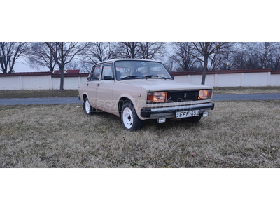 LADA NOVA 21053