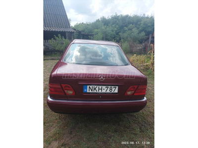 MERCEDES-BENZ E 200 CDI Elegance