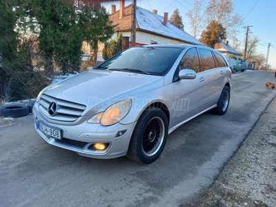 MERCEDES-BENZ R 320 CDI 4Matic (Automata) (6 személyes ) RENGETEG MŰKÖDŐ EXTRÁVAL.KULTÚRÁLT BŐR BELSŐVEL