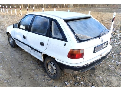 OPEL ASTRA F 1.6 GL