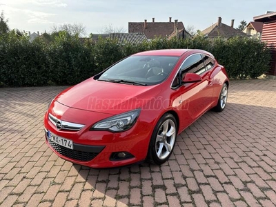 OPEL ASTRA J GTC 1.4 T Sport