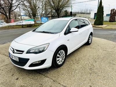 OPEL ASTRA J Sports Tourer 1.6 Active