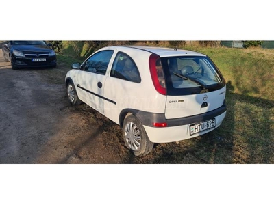 OPEL CORSA C 1.2 16V Comfort