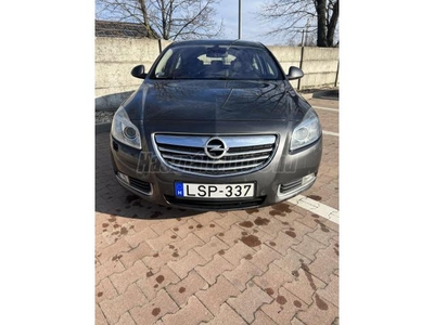 OPEL INSIGNIA 2.0 CDTI Cosmo AWD