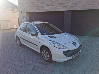 PEUGEOT 206+ 1.1 Urban 79000 KM!