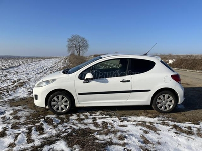 PEUGEOT 207 1.4 HDi Van