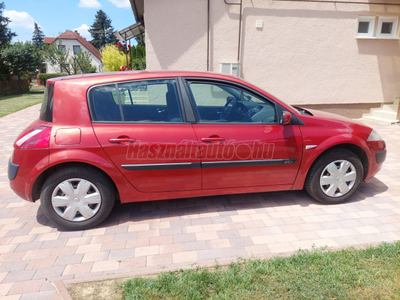 RENAULT MEGANE 1.5 dCi Azure 1.tulajdonostól