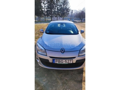 RENAULT MEGANE 1.5 dCi Generation Authentique