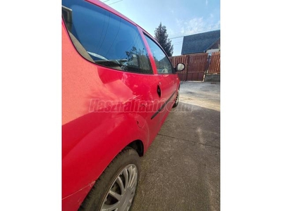 RENAULT TWINGO 1.2 Acces