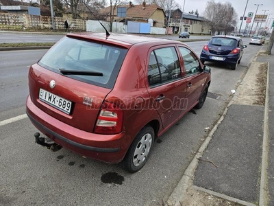 SKODA FABIA 1.2 6V Comfort Vonóhorog