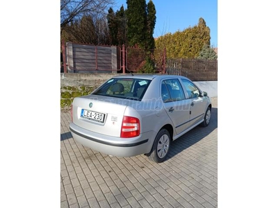 SKODA FABIA Sedan 1.2 12V Gift