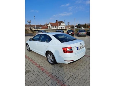 SKODA OCTAVIA 1.4 TSI Style