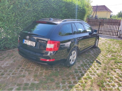 SKODA OCTAVIA Combi 2.0 CR TDI Elegance