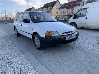 SUZUKI SWIFT 1.0 GL Cherry