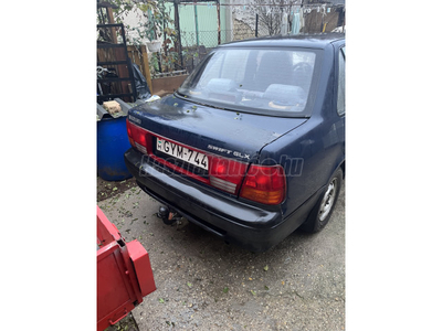 SUZUKI SWIFT Sedan 1.3 GLX Manager II.