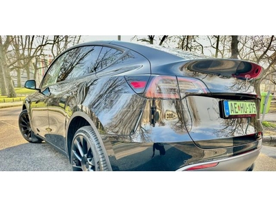 TESLA MODEL Y Long Range AWD (Automata) Sérülésmentes.13.500km.Berlini Gyártás.Kalaptartós.Garázsban tartott.Garanciális