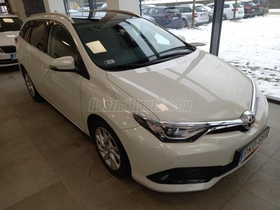 TOYOTA AURIS Touring Sports 1.4 D-4D Active Trend+ / ÁFÁS / MAGYARORSZÁGI / 1 TULAJ / GARANCIA / KAMERA / ÜLÉSFŰTÉS /