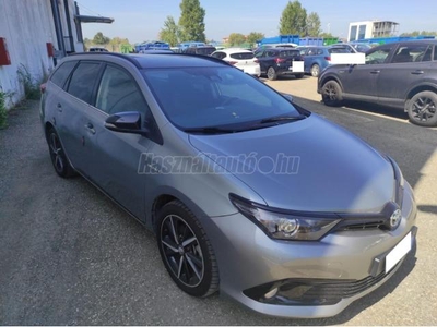 TOYOTA AURIS Touring Sports 1.8 Hybrid Active