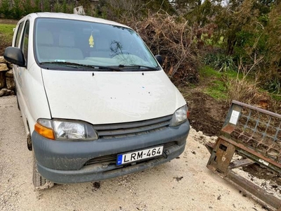 TOYOTA HI-ACE Hiace 2.4 TD 4x4 Panel Van