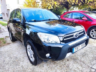 TOYOTA RAV 4 Rav4 2.0 4x4 Sol Plus Tempomat. Digitklíma. Alufelni. T.radar. 8 kerék