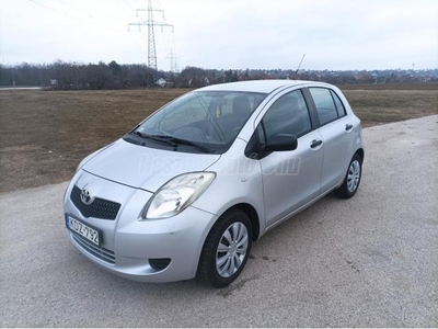 TOYOTA YARIS 1.3 Terra