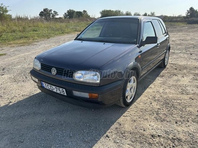 VOLKSWAGEN GOLF III 1.8 GT