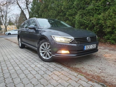 VOLKSWAGEN PASSAT VIII Variant 2.0 TDI BMT Highline Ülés- és korményfűtés. alcantara szövet. 230 voltos dugalj. navi. táblafelismerő