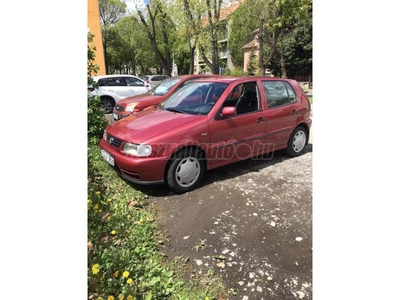 VOLKSWAGEN POLO 1.0 50 Comfort Servo