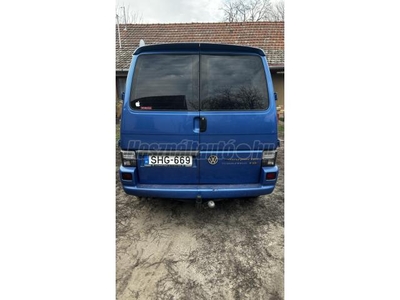 VOLKSWAGEN TRANSPORTER T4 2.5 Trans Van