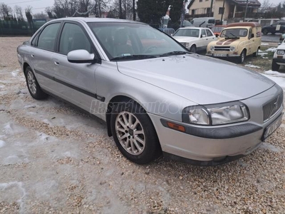 VOLVO S80 2.4 D