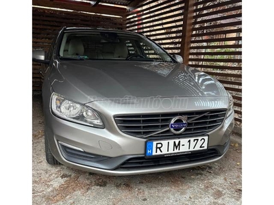 VOLVO V60 1.6 D [D2] Kinetic