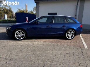 AUDI A4 Avant 2.0 TDI quattro üléshűtés. panorá...