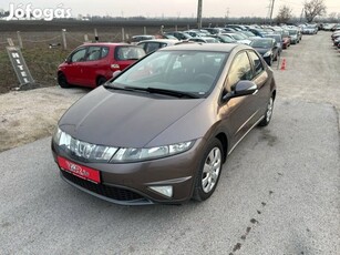 Honda Civic 1.4 Sport GT felszereltség .3év gar...