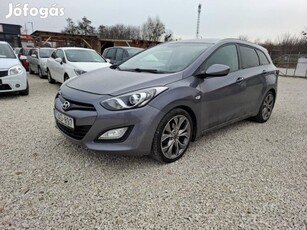 Hyundai I30 1.4 CRDi Comfort Full szerviz elvég...