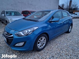 Hyundai I30 1.6 GDi Style Különleges.egyedi kia...